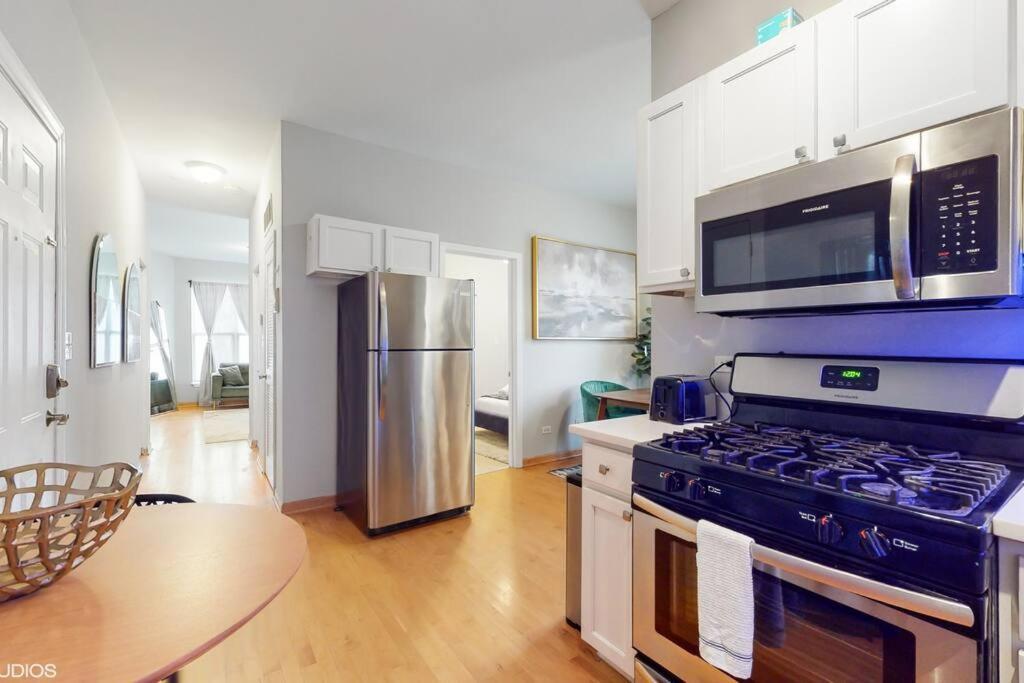 Chic L Near Downtown & Il Medical District Holiday home Chicago