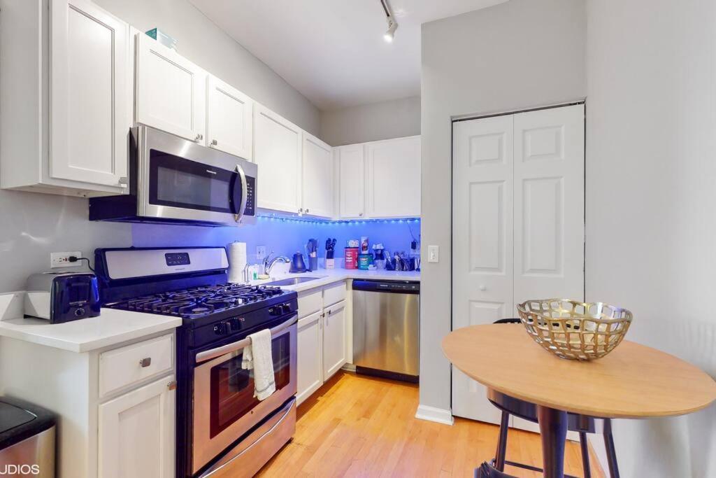 Chic L Near Downtown & Il Medical District Casa vacanze *